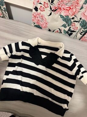 Women’s Black & White Striped Collared Knit Sweater
